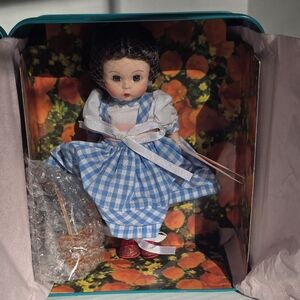 Madame Alexander Dorothy And Toto Lunchbox Set NIB Wizard Of Oz